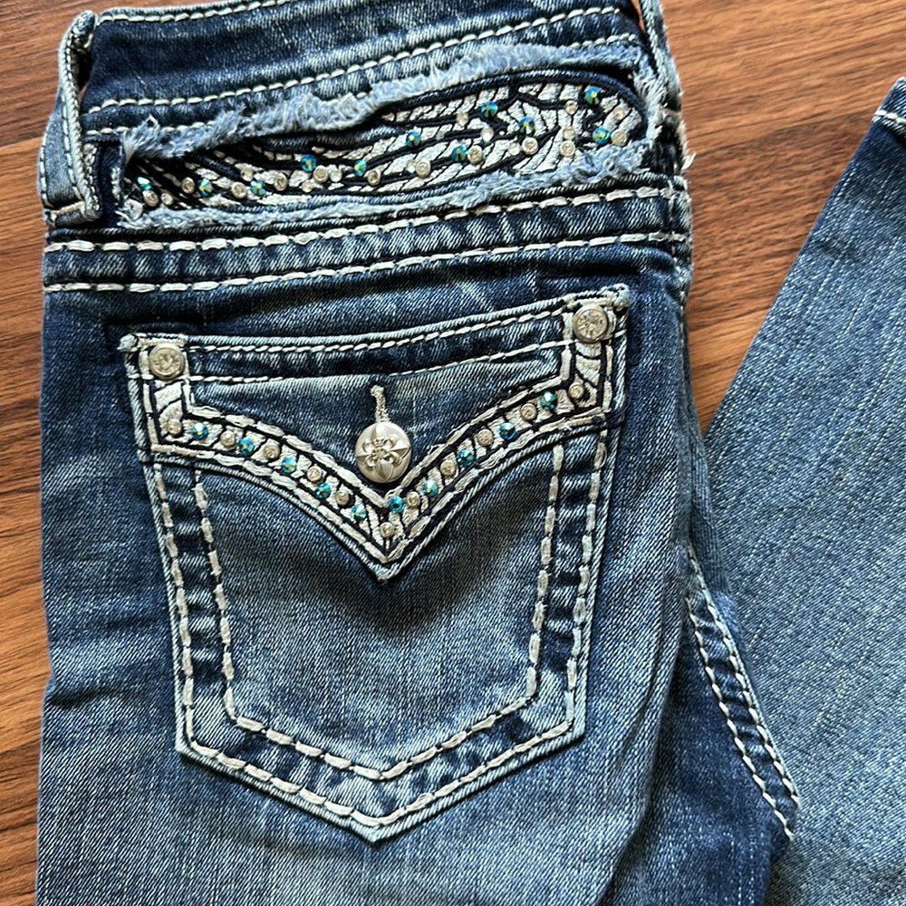 Miss Me Bootcut size 28